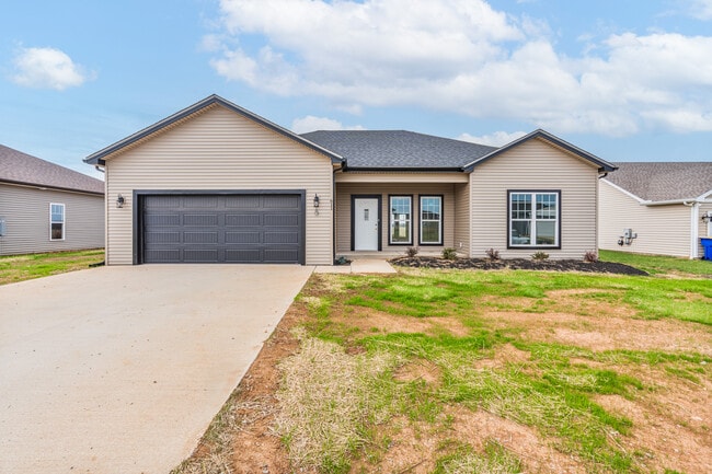 Primary Photo - 611 Victoria Wy