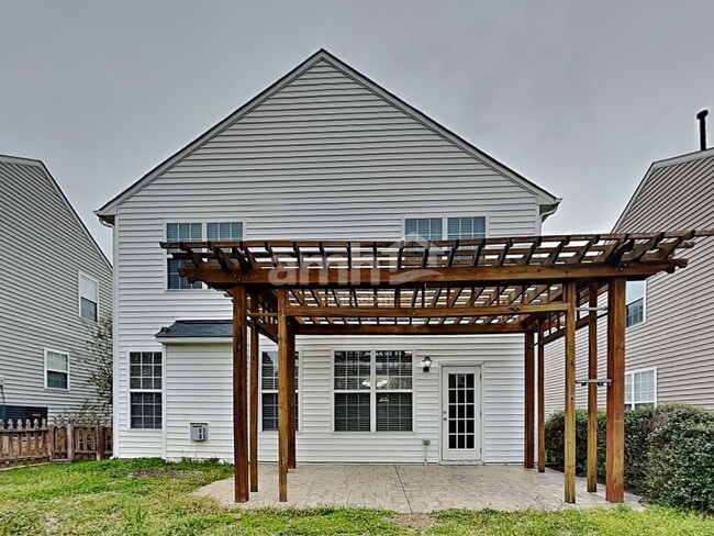 Building Photo - 5104 Mabe Dr