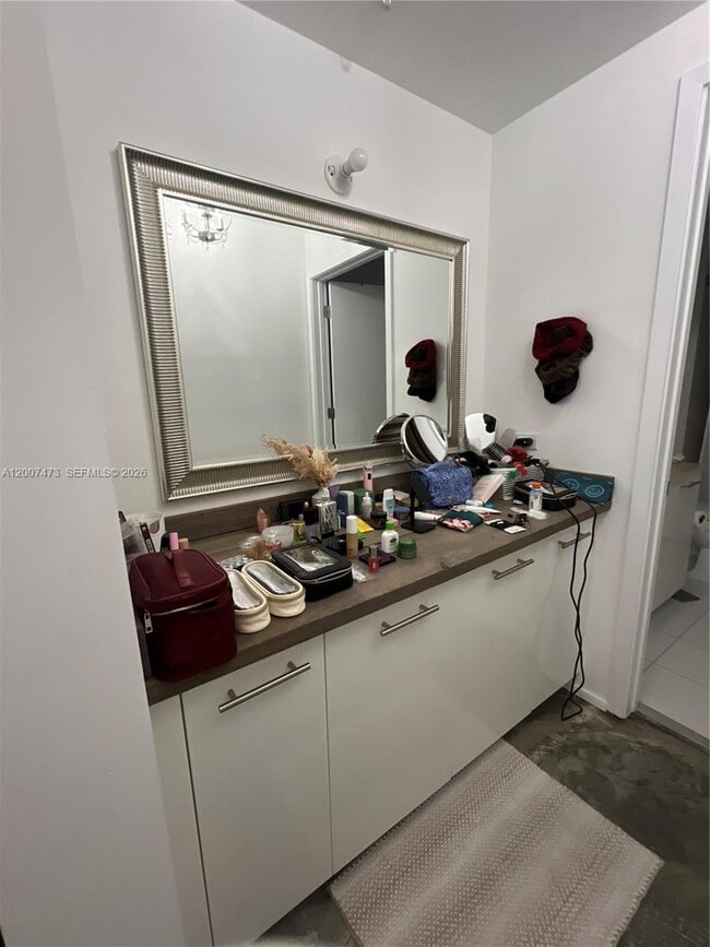 Building Photo - 3470 E Coast Ave