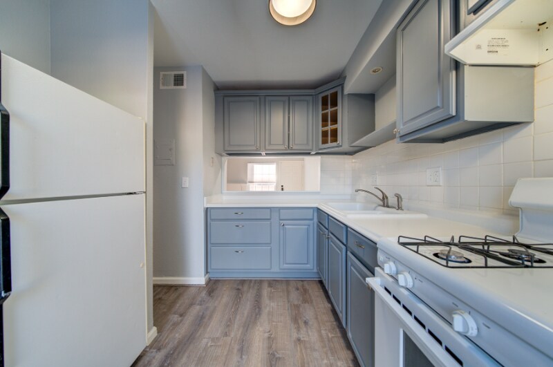 Building Photo - 3525 Rebecca Ln