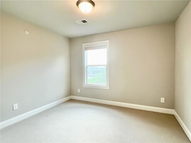 Building Photo - 1312 Sapelo St