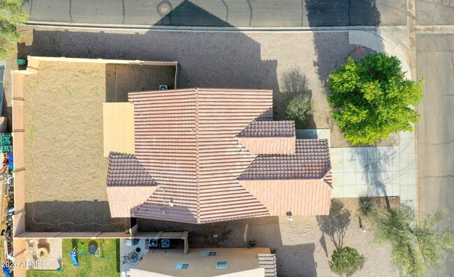 Building Photo - 27976 N Gold Ln