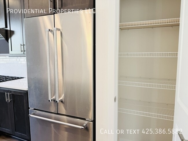 Building Photo - 14669 36th Ave NE