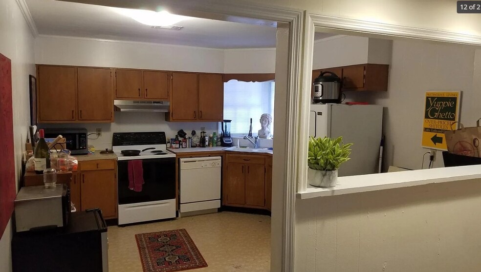 Building Photo - 185 Nantahala Ave