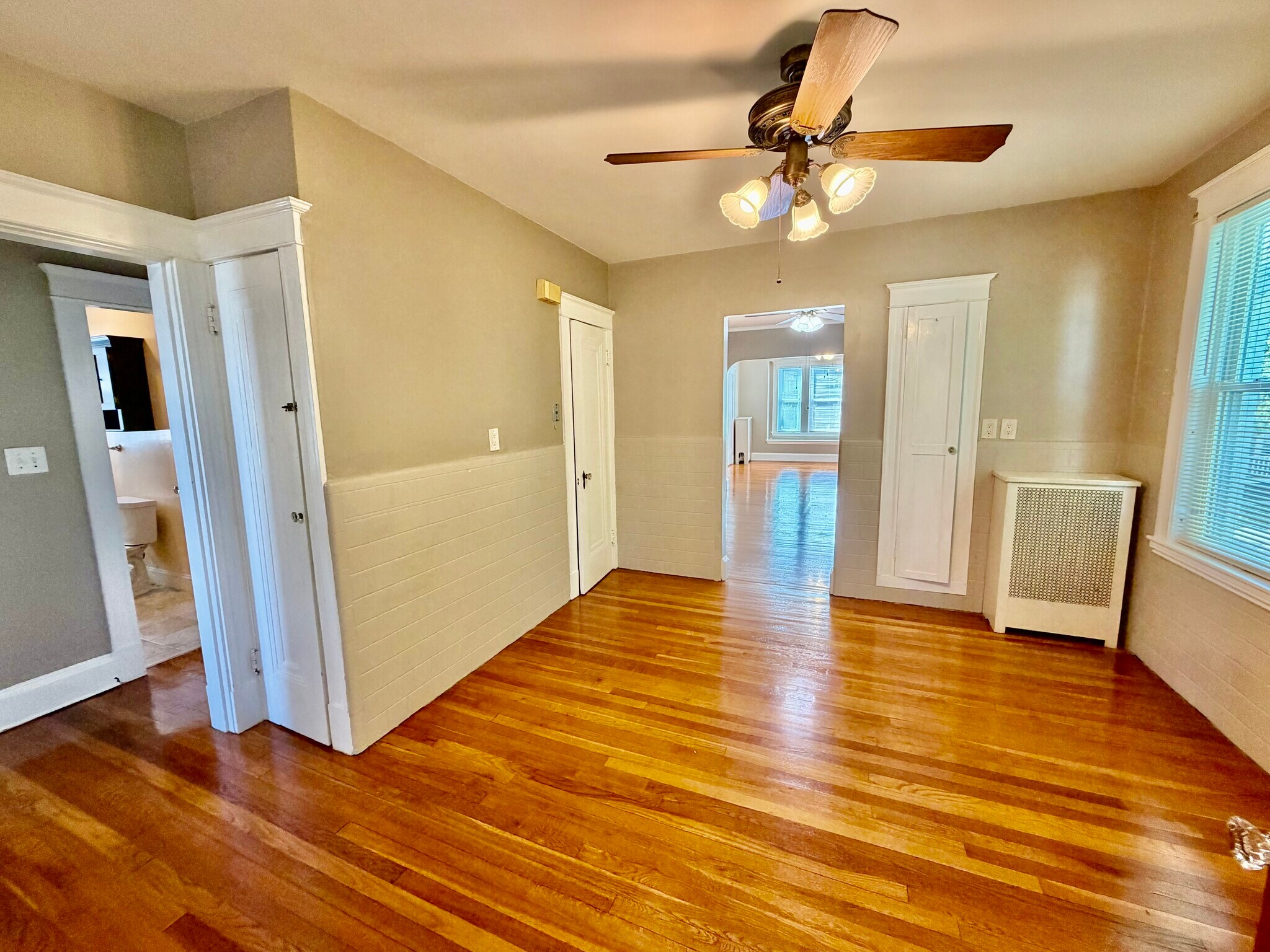 Kitchen / Dining Combo - 37 Leach St