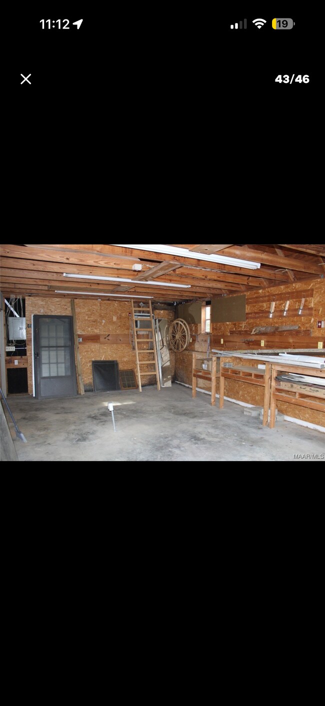 Building Photo - 400 E Emerald Dr