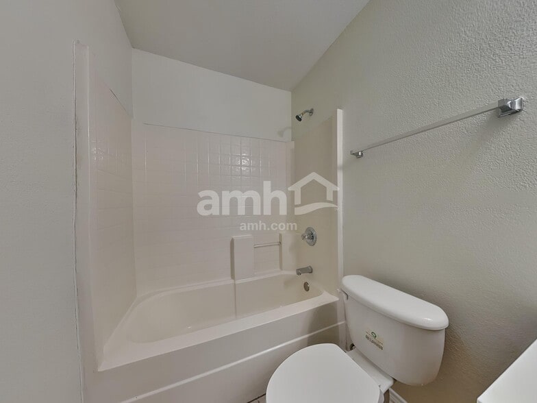 Building Photo - 7103 George Finger Rd