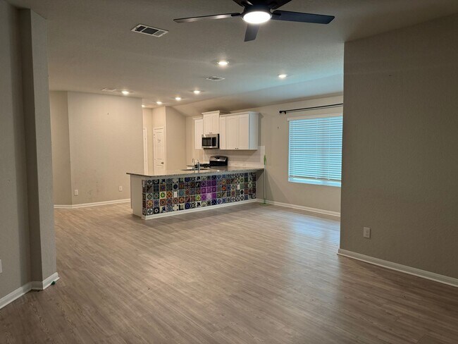 Building Photo - 12702 Mirecourt Wy