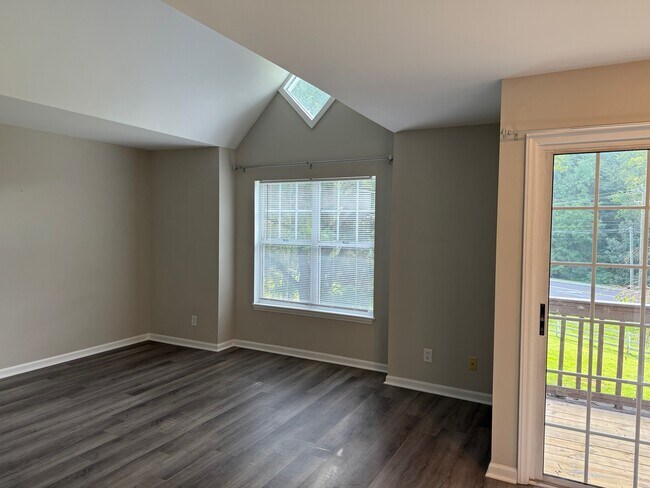 Building Photo - 4021 Whirlaway Ct