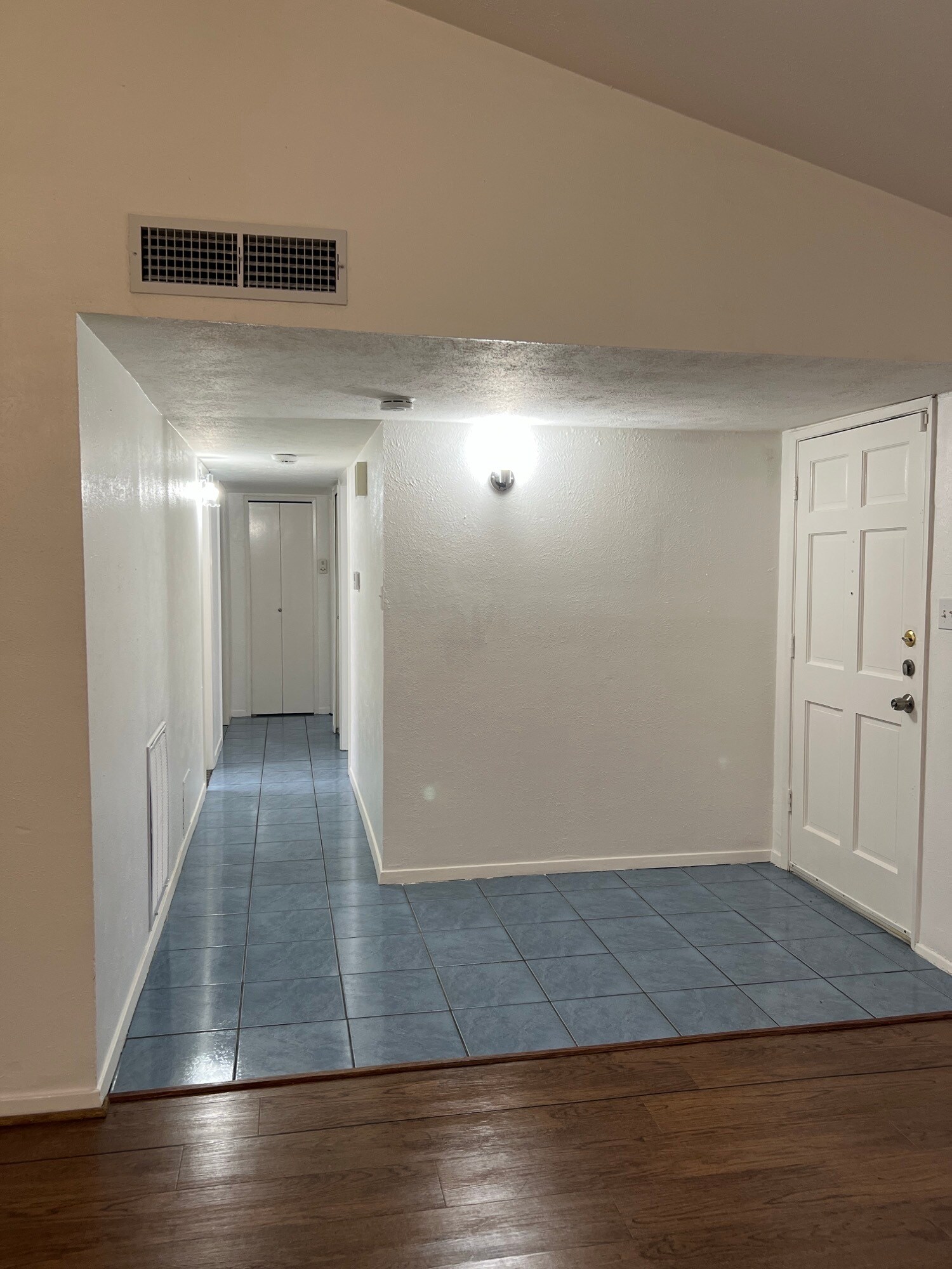 Building Photo - 17515 Wild Willow Ln