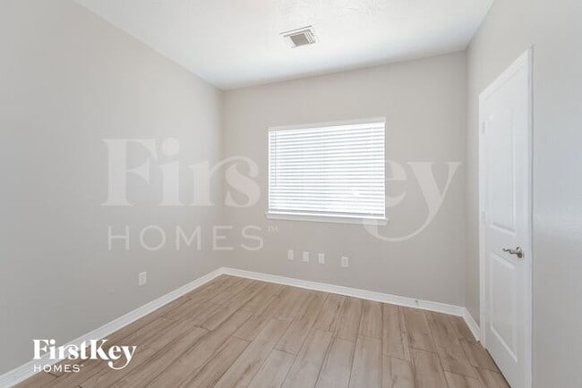 Building Photo - 23522 Goldking Cross Ct