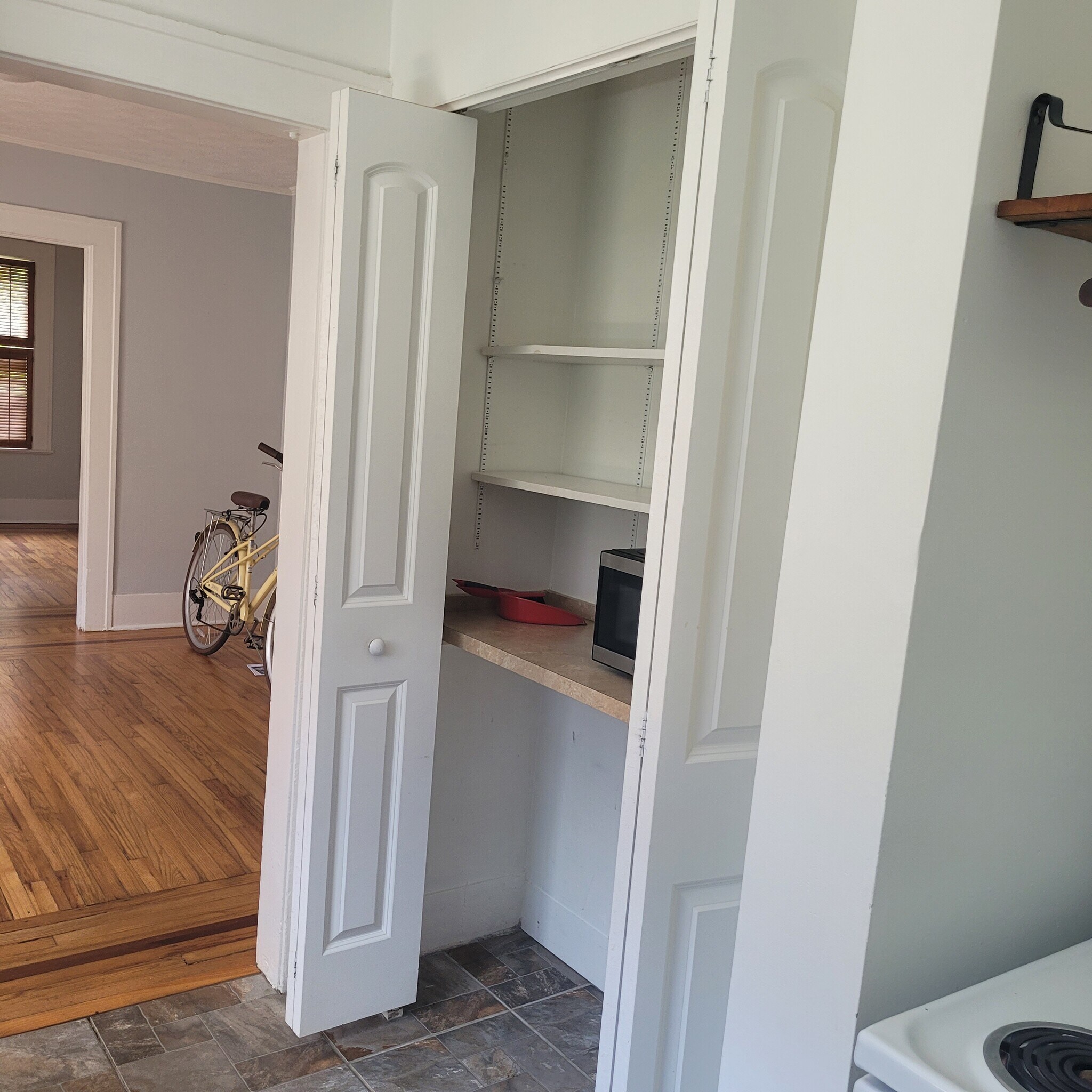 Pantry - 3812 Walsh St