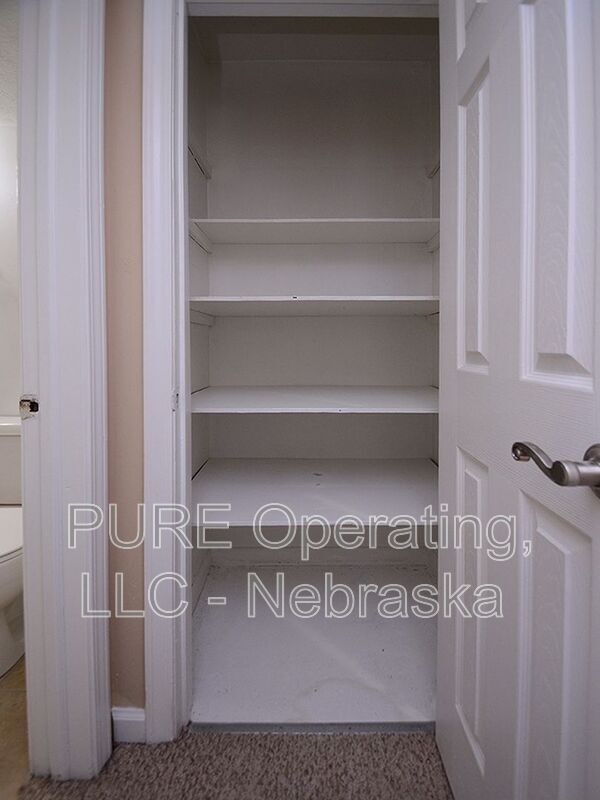 Building Photo - 612 N 46th St