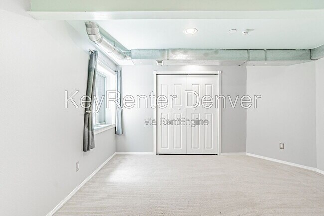 Building Photo - 4423 S Elati St