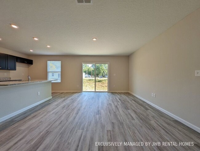 Building Photo - 8113 Oklahoma St