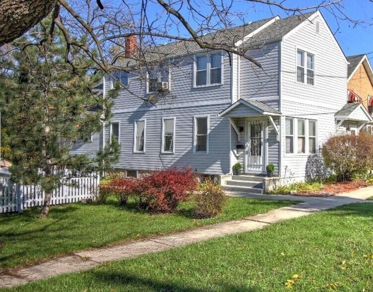 Building Photo - 317 Freehauf St