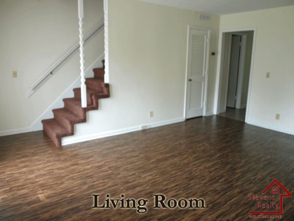 Building Photo - 404 Oriole Dr
