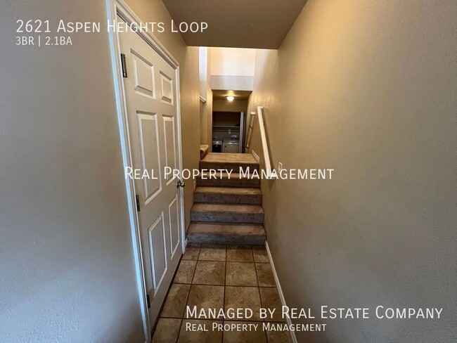 Building Photo - 2621 Aspen Heights Loop