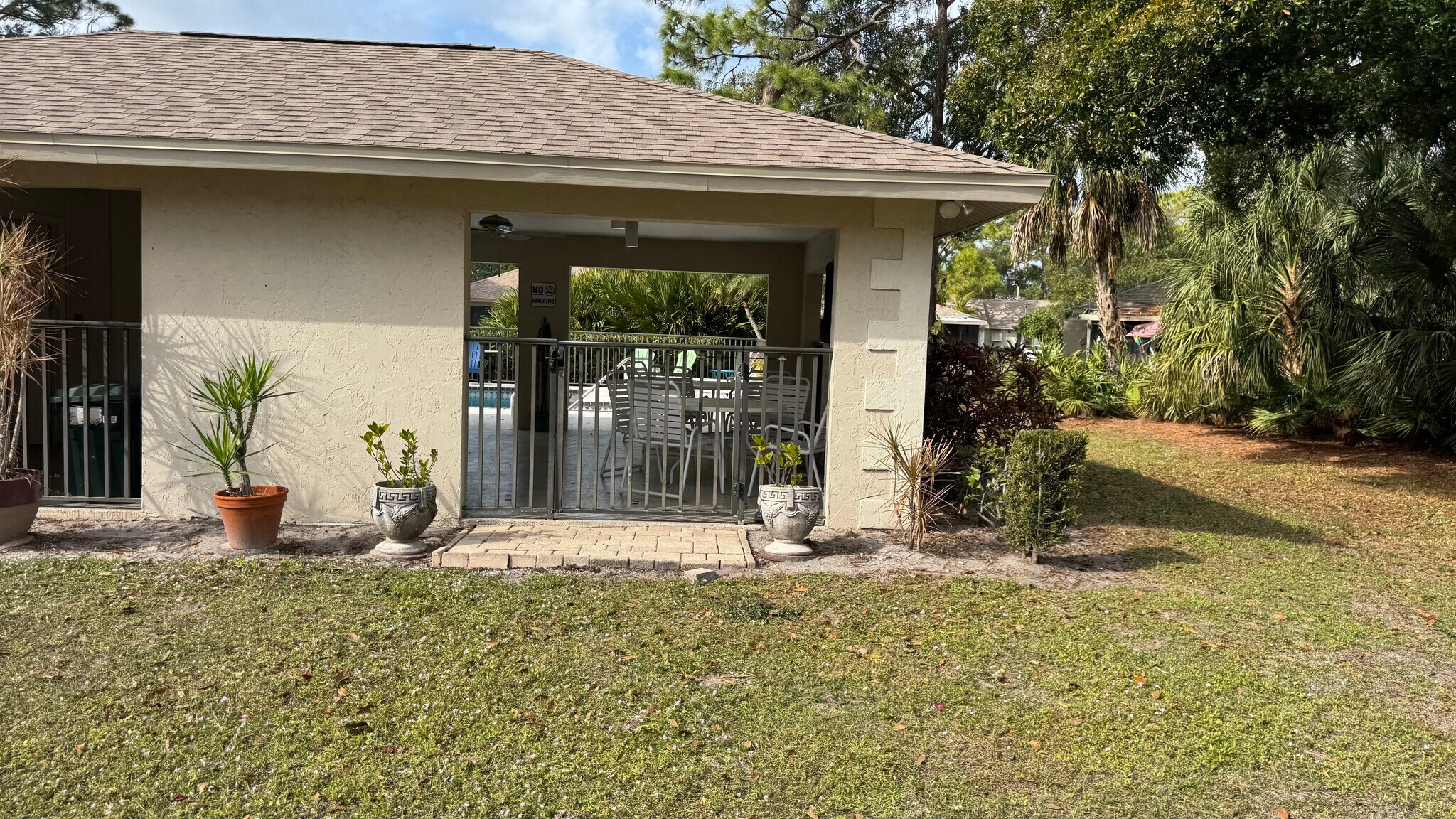 Building Photo - 746 N Jefferson Ave