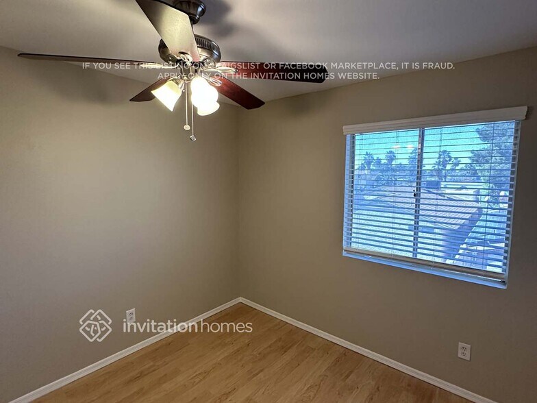 Building Photo - 1014 E Marco Polo Rd