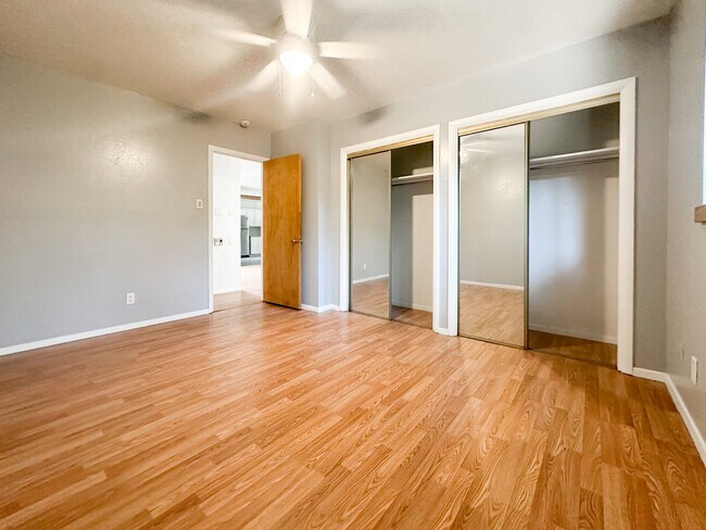 Building Photo - 7106 Shoshone Rd NE
