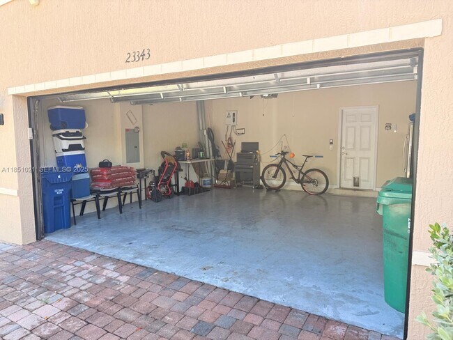 Building Photo - 23343 SW 116th Ct