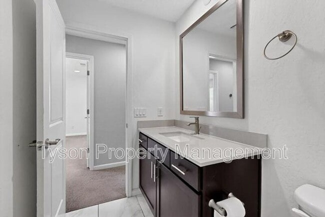 Building Photo - 6316 Vista del Bosque Dr
