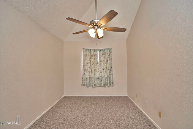 Building Photo - 11726 Stone Castle Dr