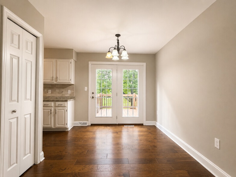 Building Photo - 151 Cobblestone Ln