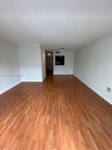 Building Photo - 9373 Fontainebleau Blvd