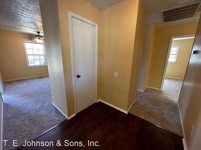 Building Photo - 4 br, 2 bath House - 1245 Jonestown Road