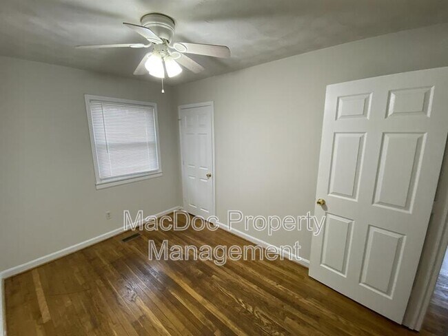 Building Photo - 11308 Gordon Rd