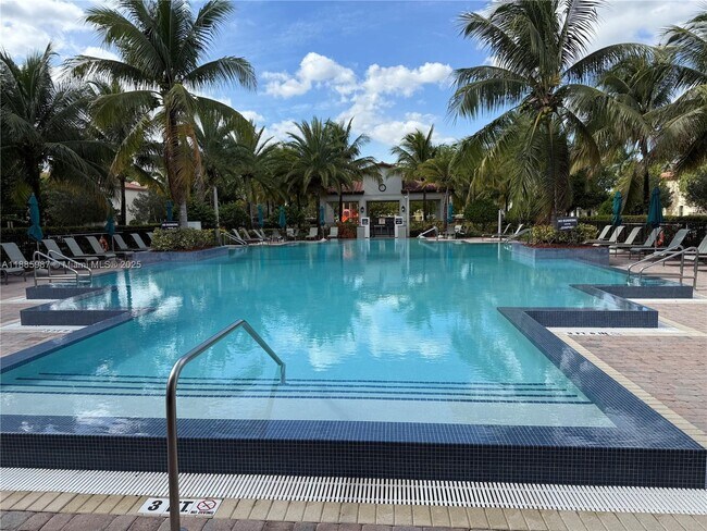 Building Photo - 17523 SW 153rd Ct