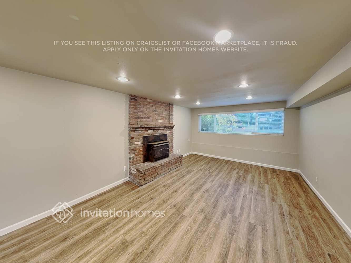 Building Photo - 6110 167th Pl SW