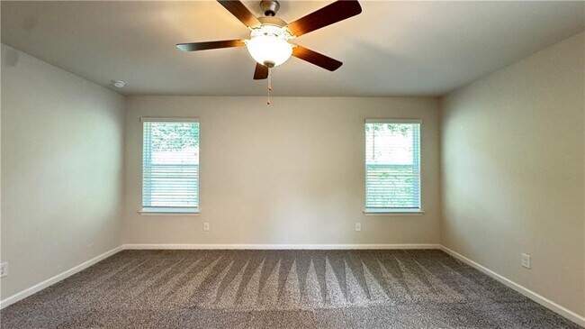 Building Photo - 282 Timberland Ave