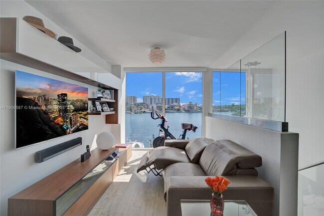 Building Photo - 400 Sunny Isles Blvd