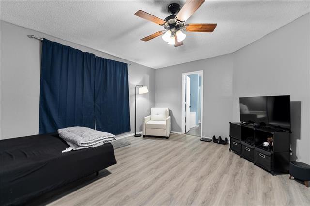 Building Photo - 5401 Pandale Valley Dr