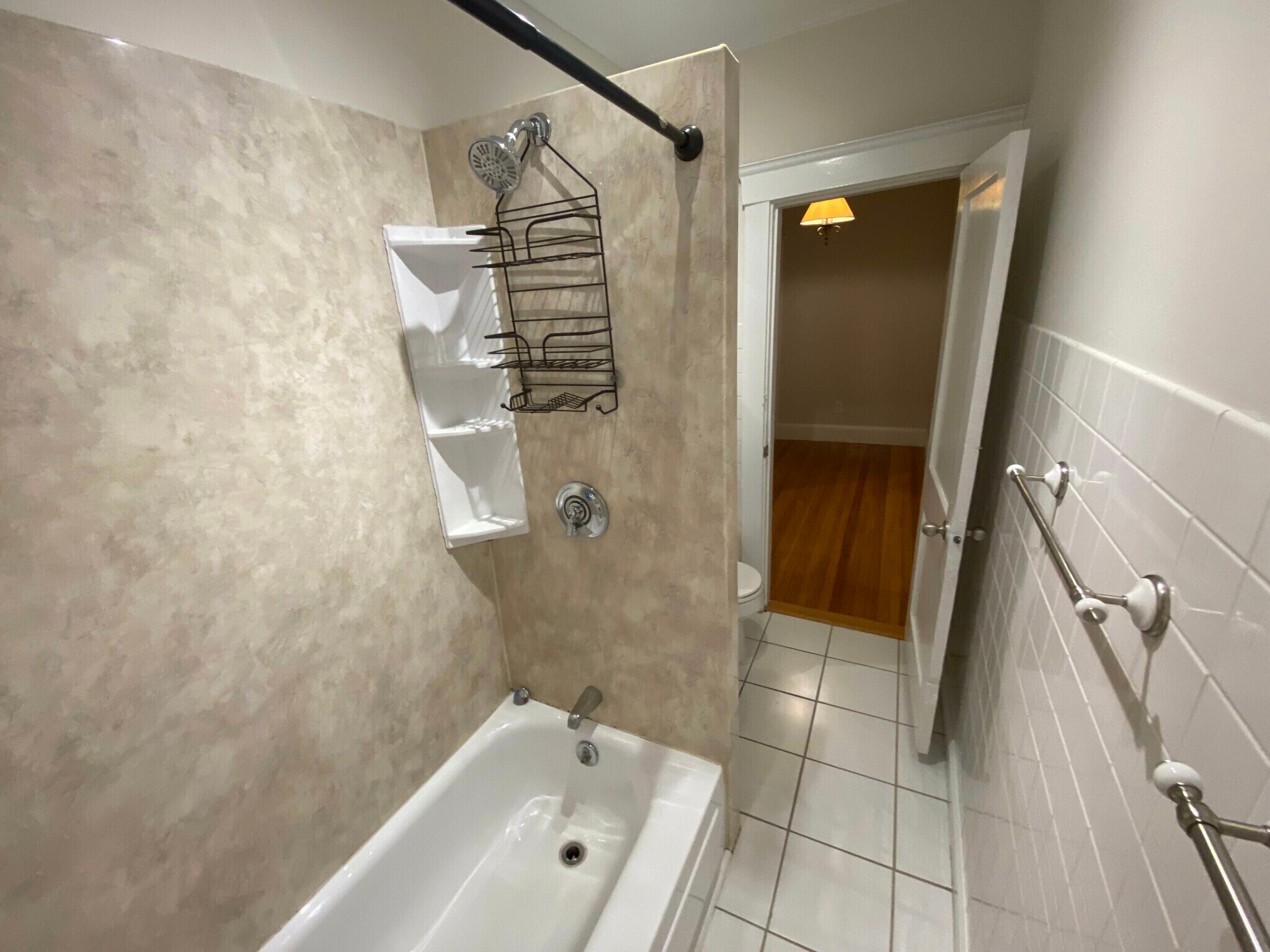 Building Photo - 26 Chiswick Rd