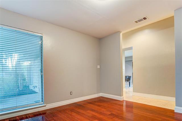 Building Photo - 6009 Black Berry Ln