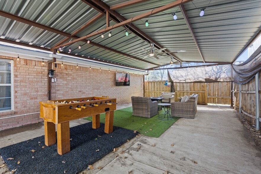 Building Photo - 1047 Eldorado Ave