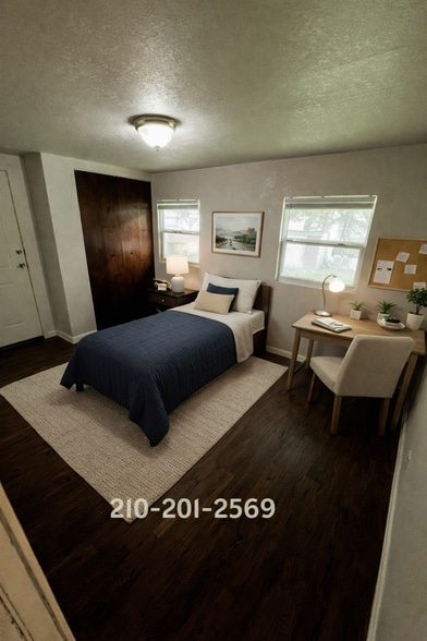 Building Photo - 1410 santa monica