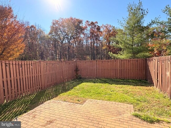 Building Photo - 1703 Bluffs Island Ct