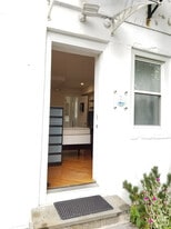 Building Photo - 34 Jefferson Ave