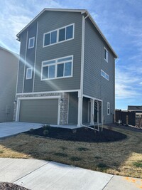 Building Photo - New build 3 bed, 2.5 bath, 2 car garage