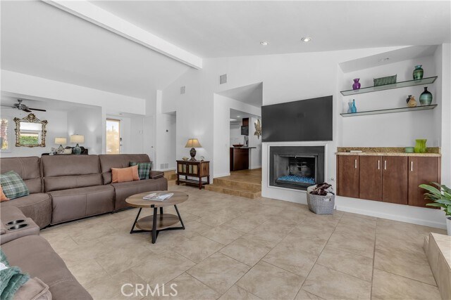 Building Photo - 1413 Caleta Way