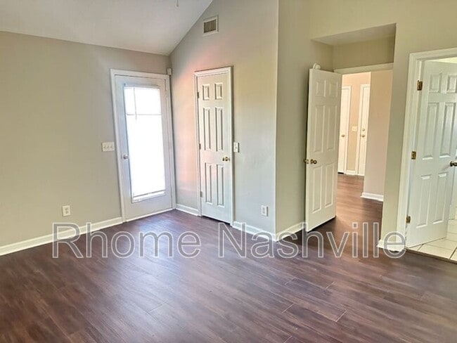Building Photo - 1508 Chestnut Oak Dr