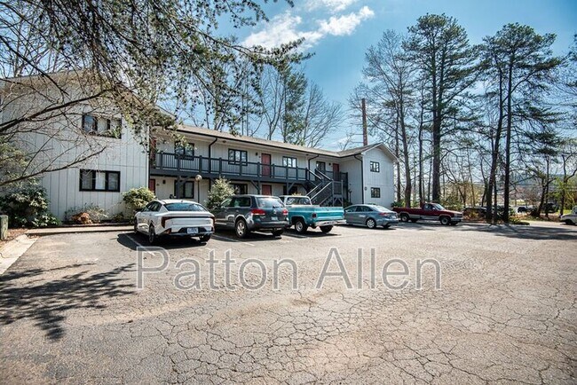 Building Photo - 104 Glenn Bridge Rd