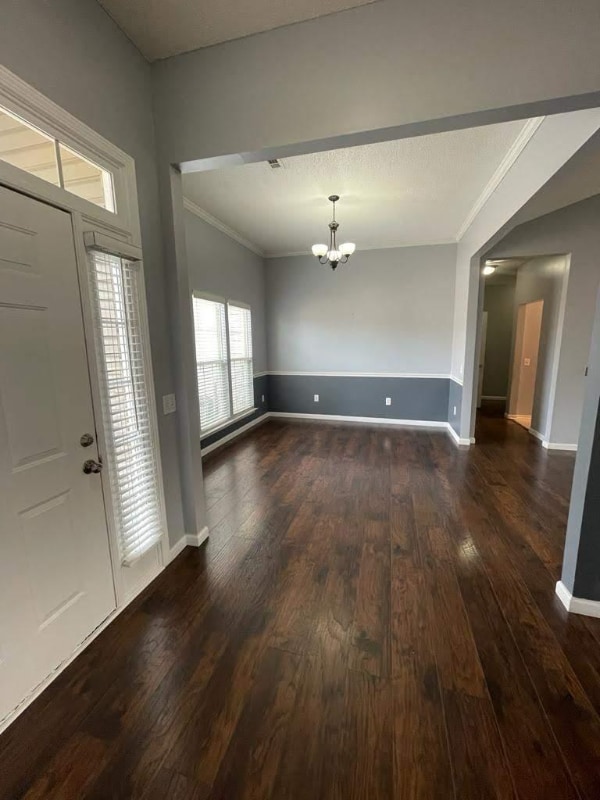 Building Photo - 103 Lantana Ct
