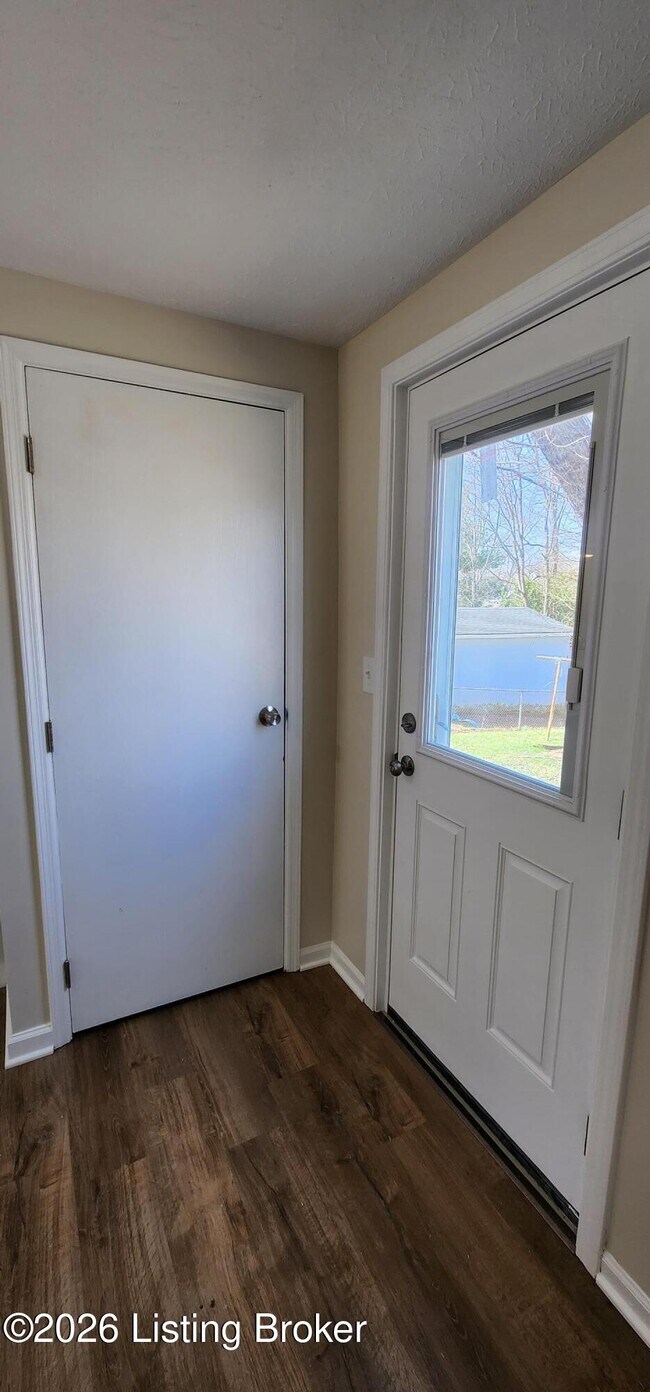 Building Photo - 11607 Eastport Dr