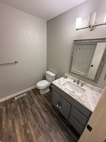 Building Photo - 1511 2nd Ave N